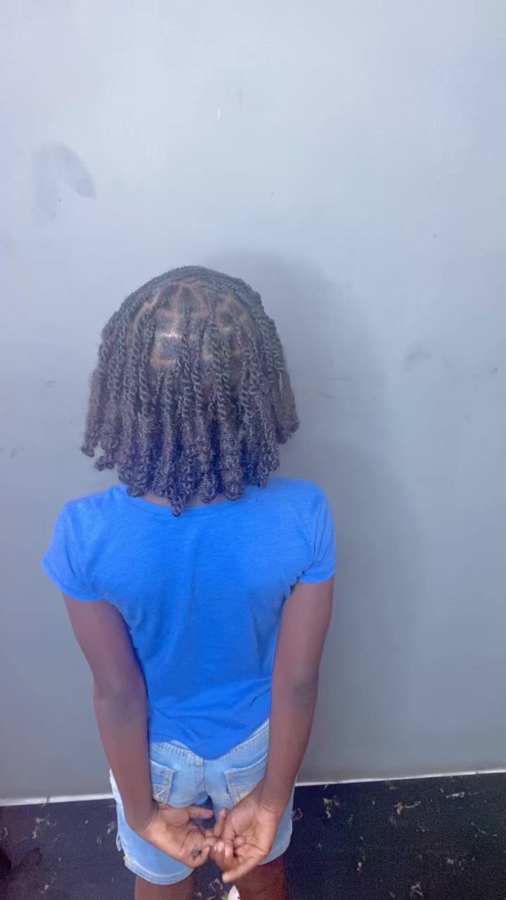 @Ackila_theestylist