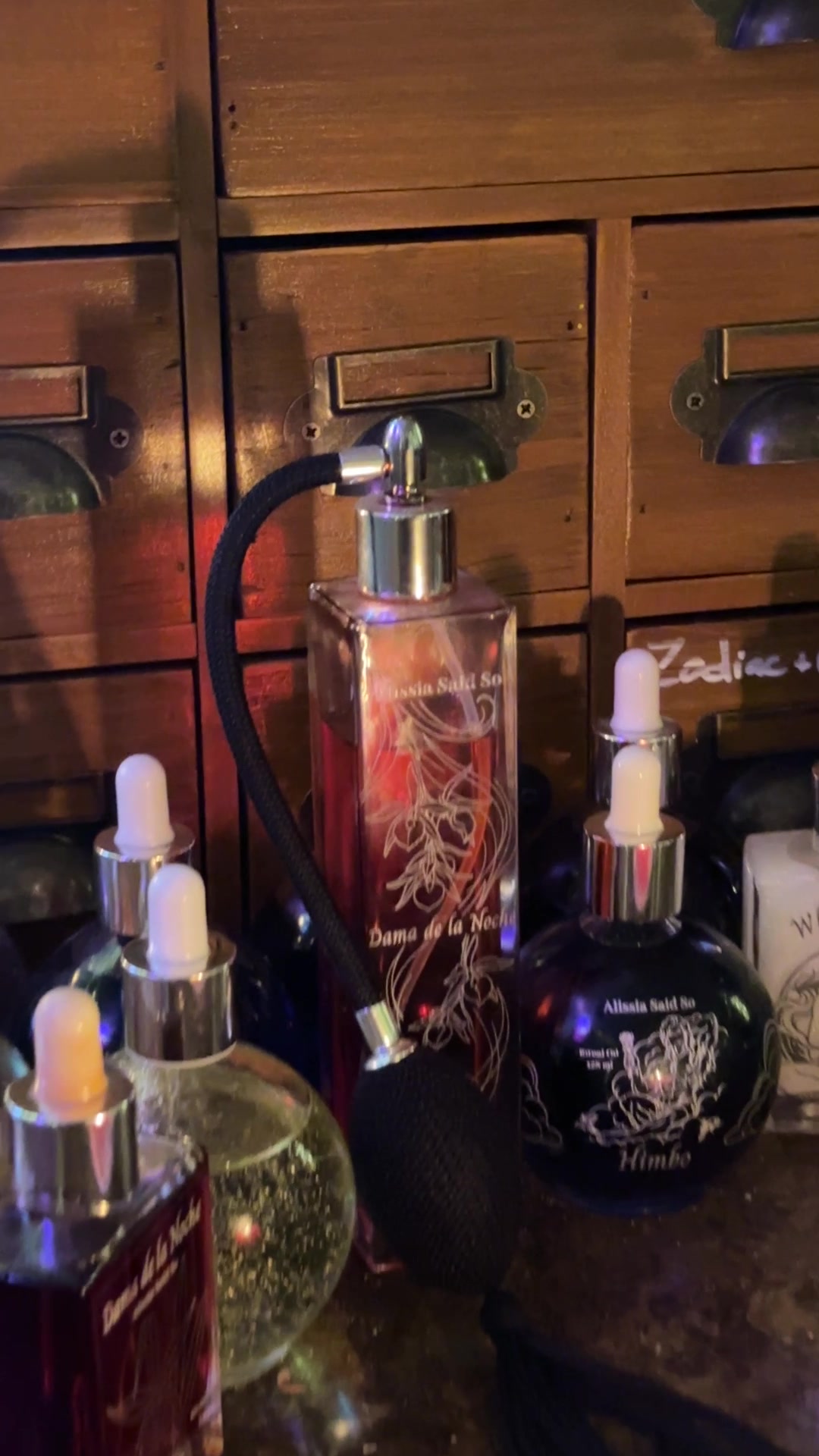 @Bruja Perfume Lab