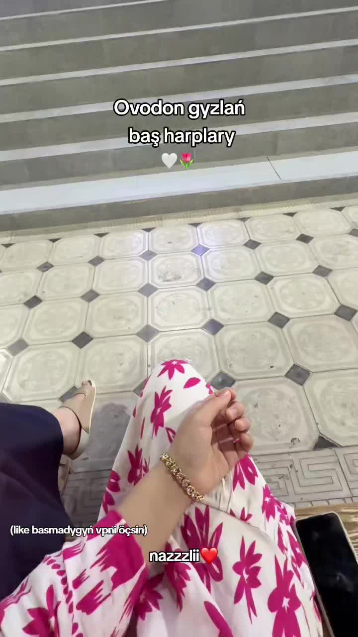 @𝓝 🤍