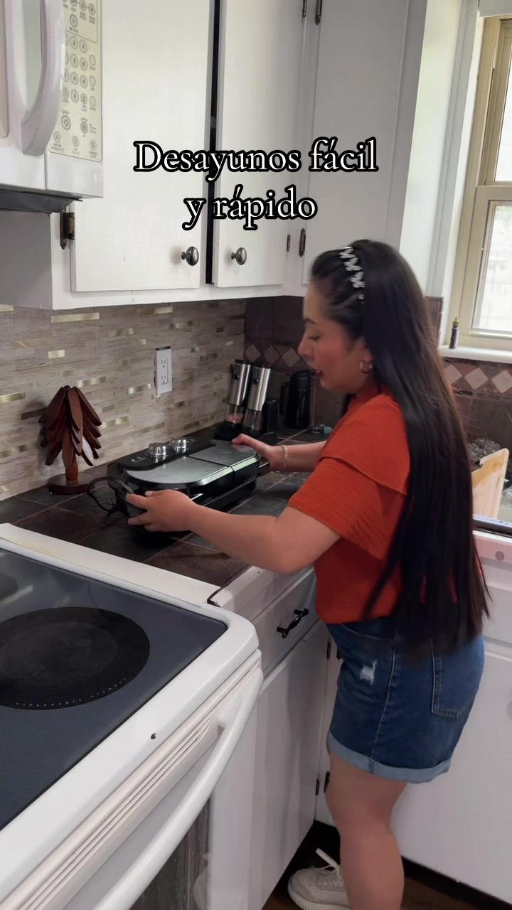 @LupitaM