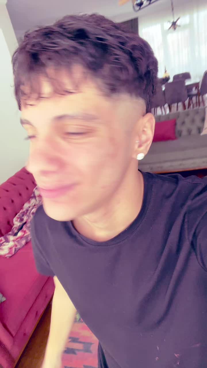 @𖣂︎