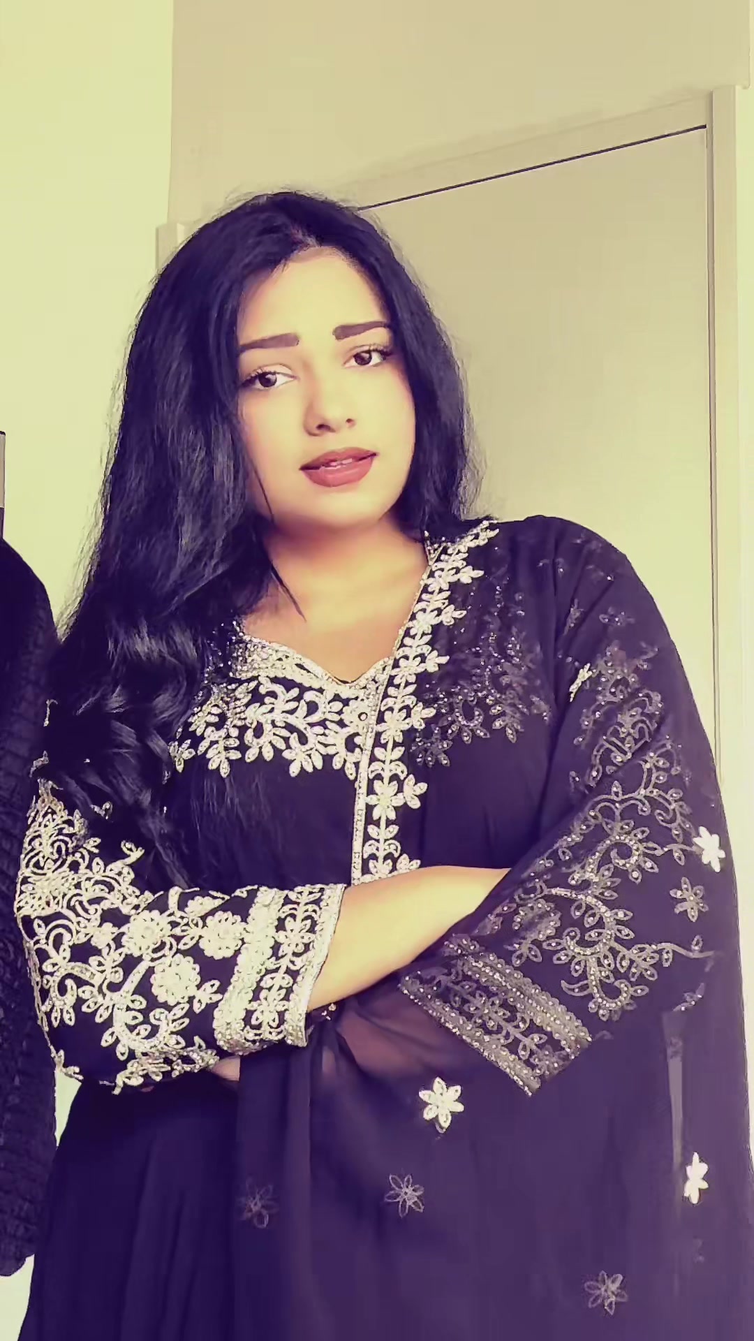@Miss_Anna_india