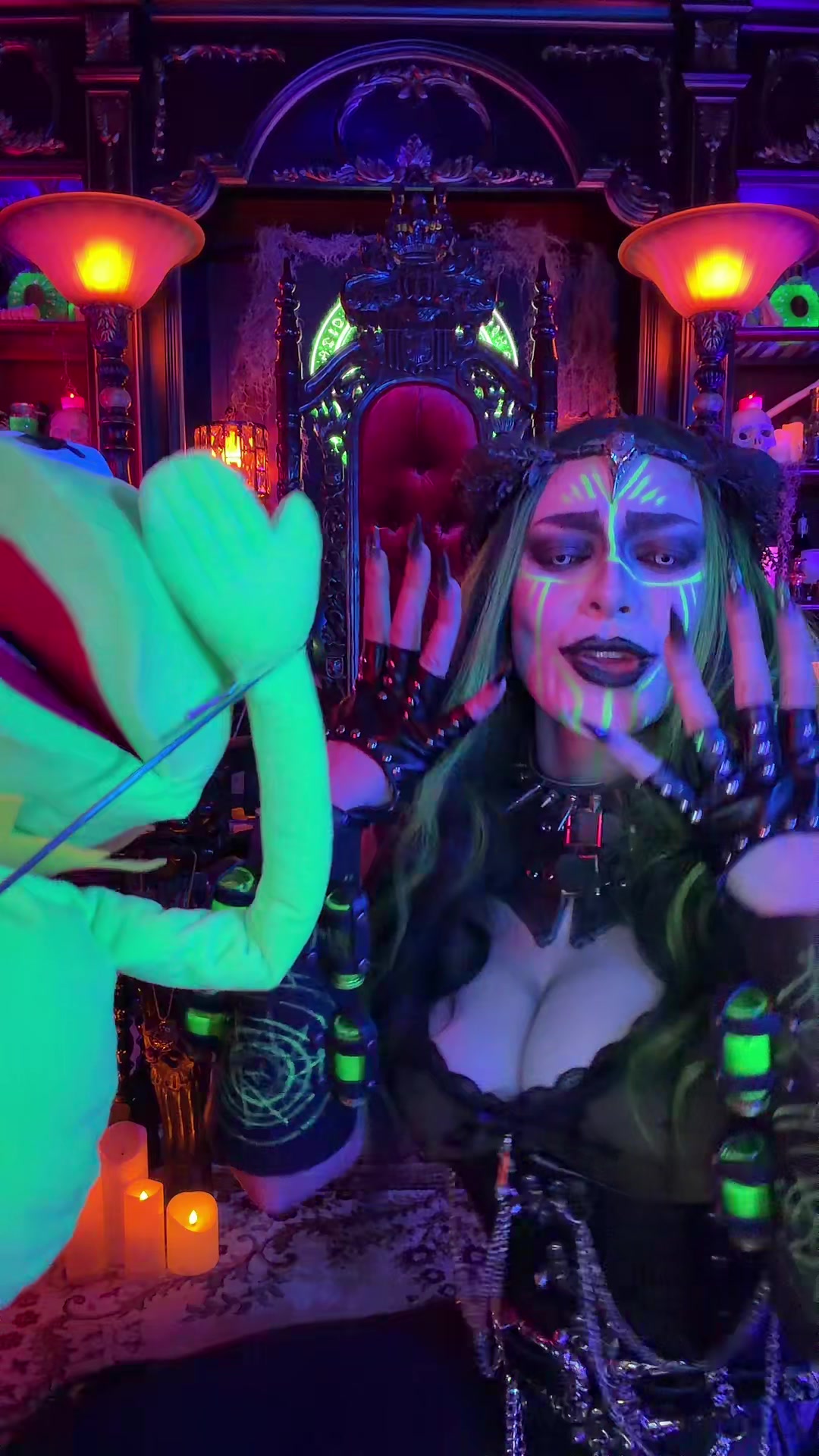 @𝕯𝕒𝕣𝕜 𝔄𝔩𝔠𝔥𝔢𝔪𝔦𝔰𝔱 ☥✧