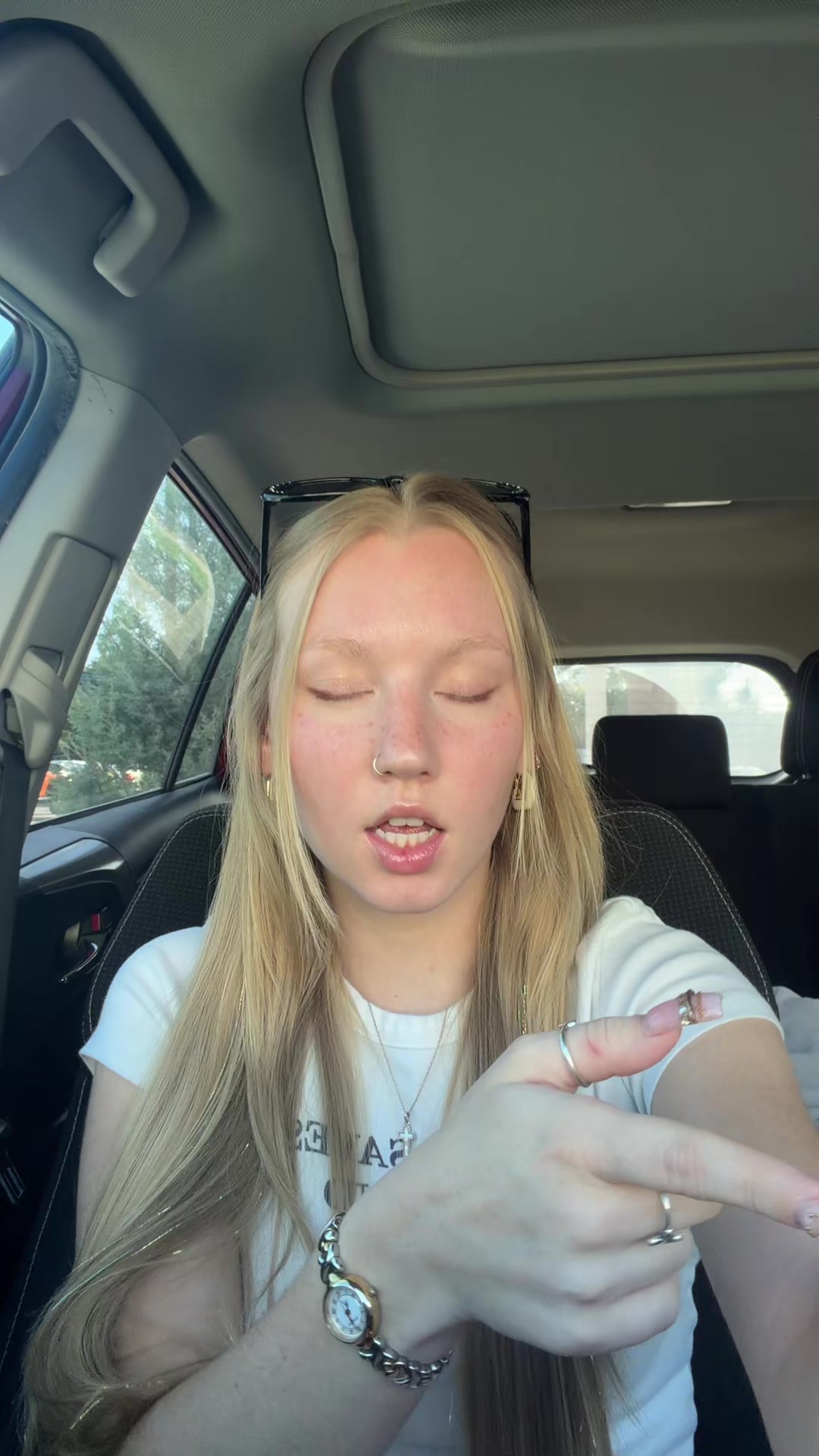 @caitlin