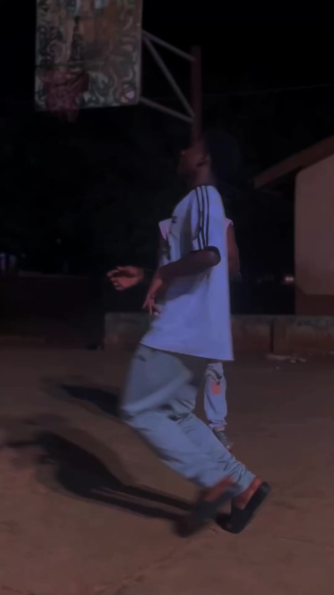 @E-CROSS 🦅🦅🇬🇭