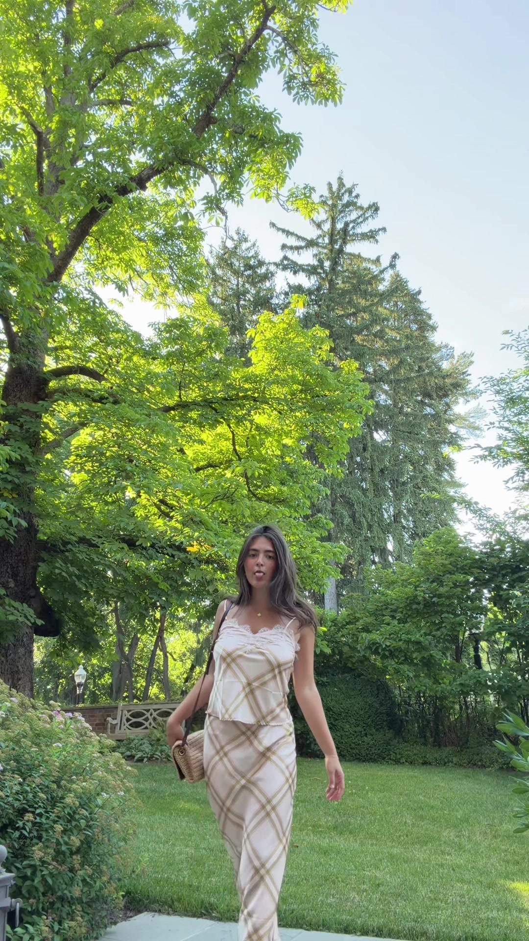 @Sofia