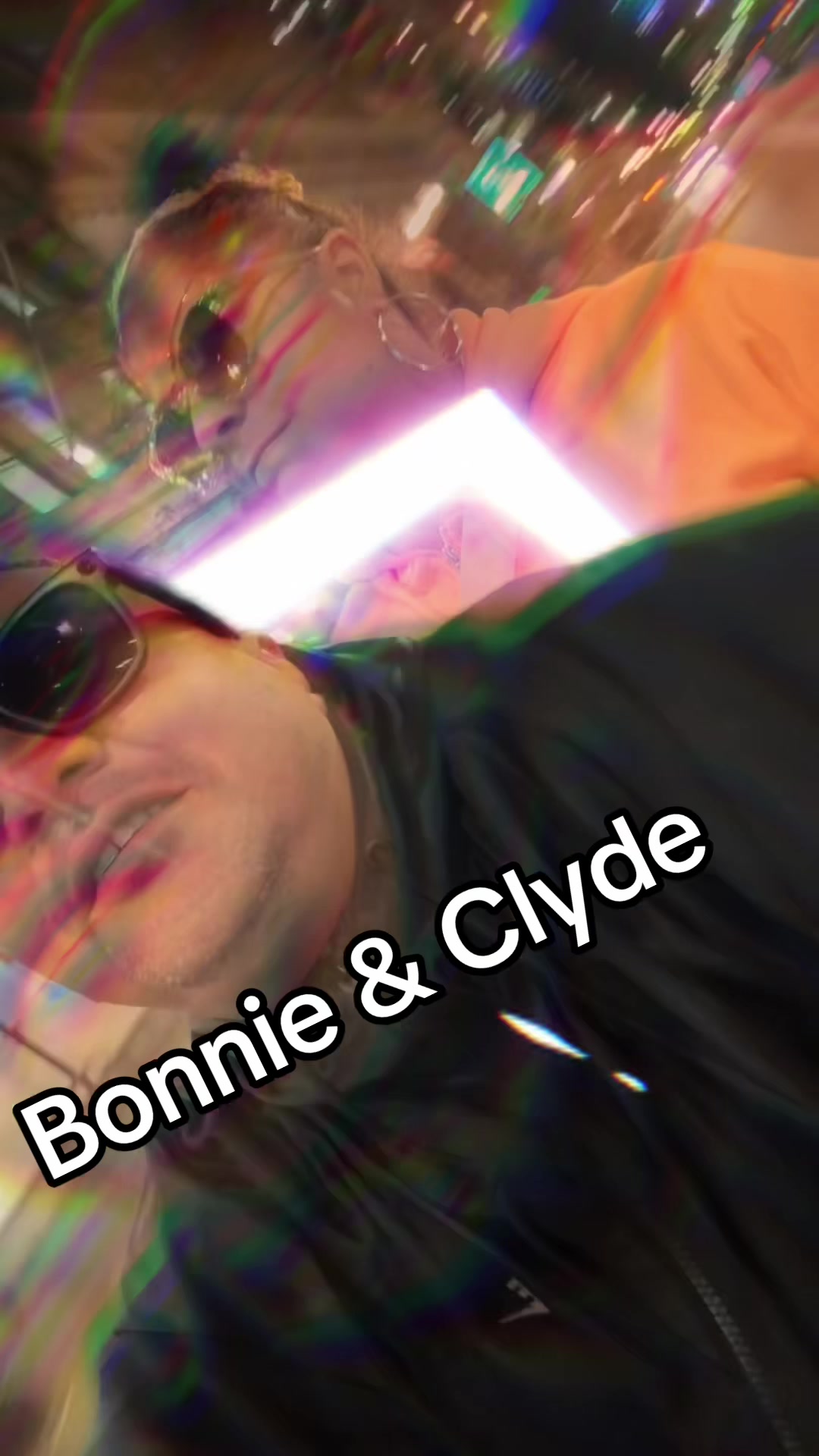 @𝓣𝓸𝓷𝔂 𝓜𝓪𝓬𝓪𝓻𝓸𝓷𝓲