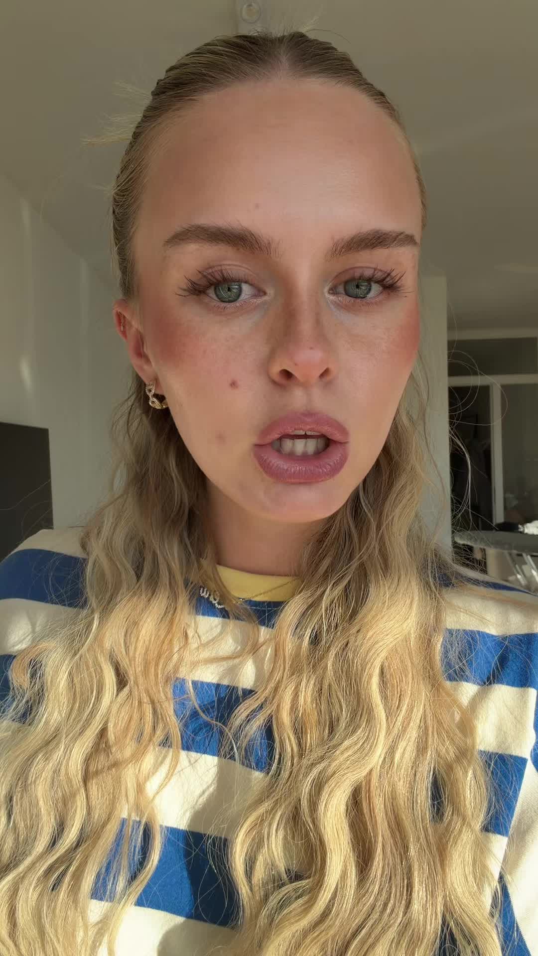 @menilarie
