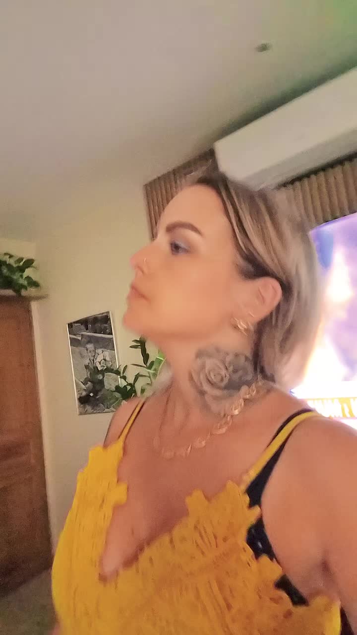 @Nanaflorica