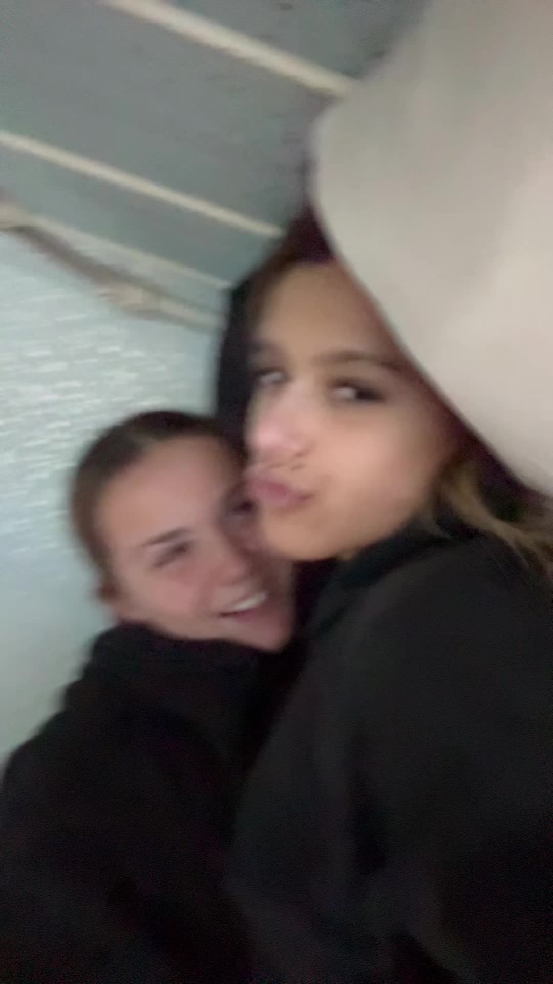 @BELLA