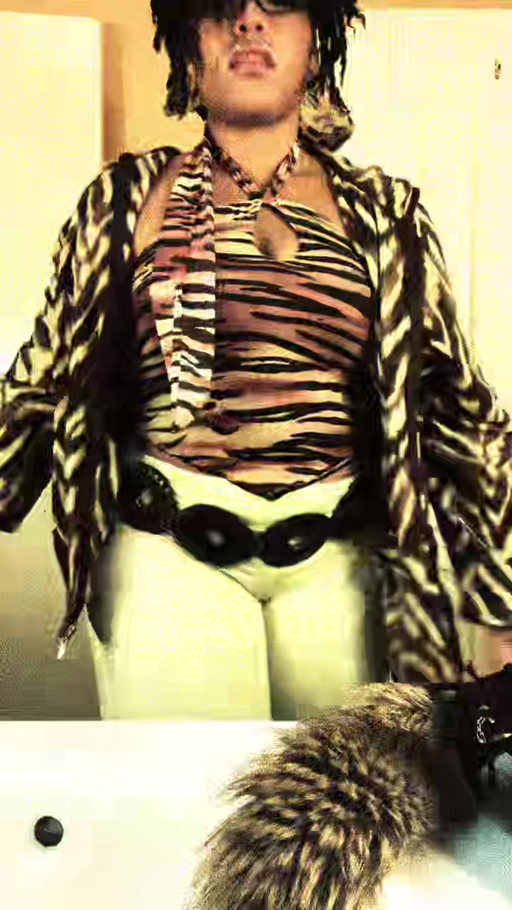 @iamlusciouslyvmmyxo