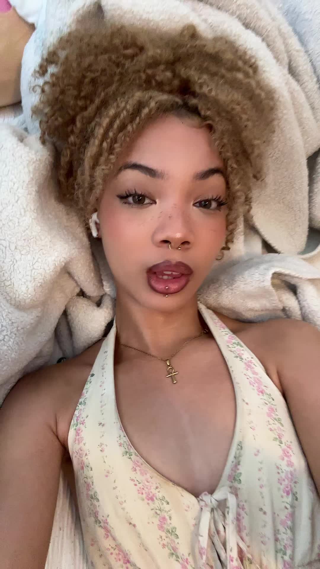 @Naijha