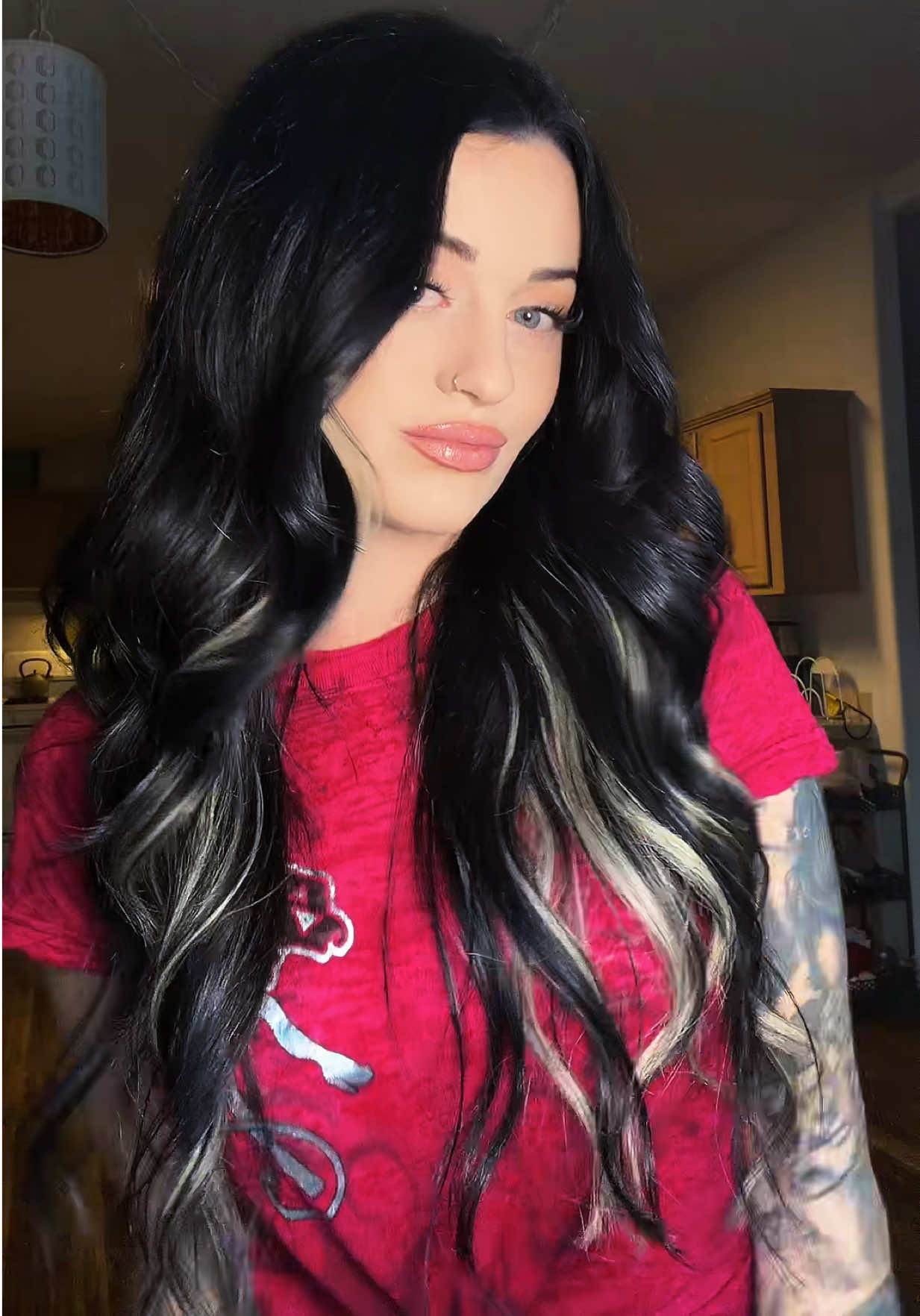 @🖤