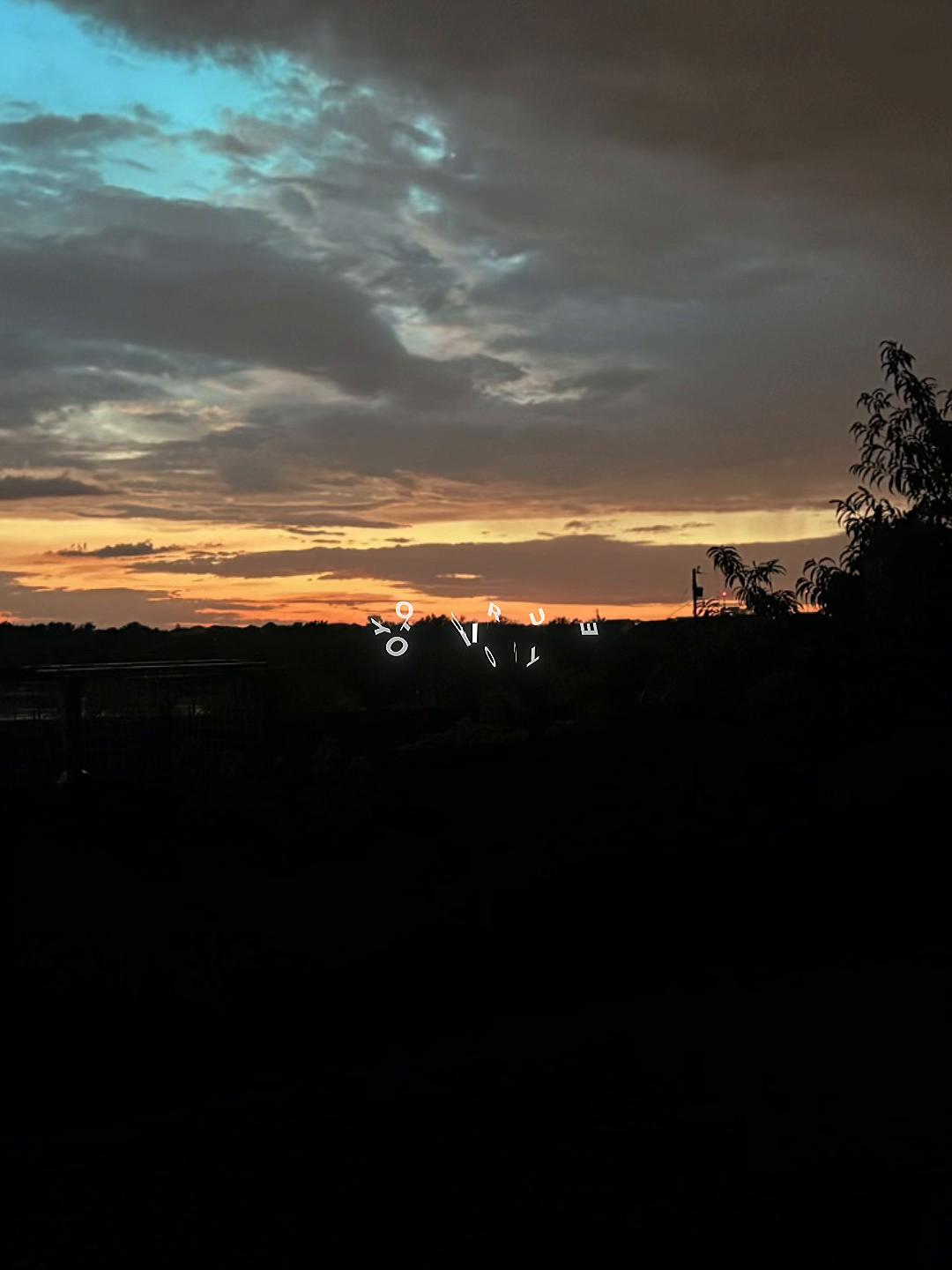 @Sunset 🌇