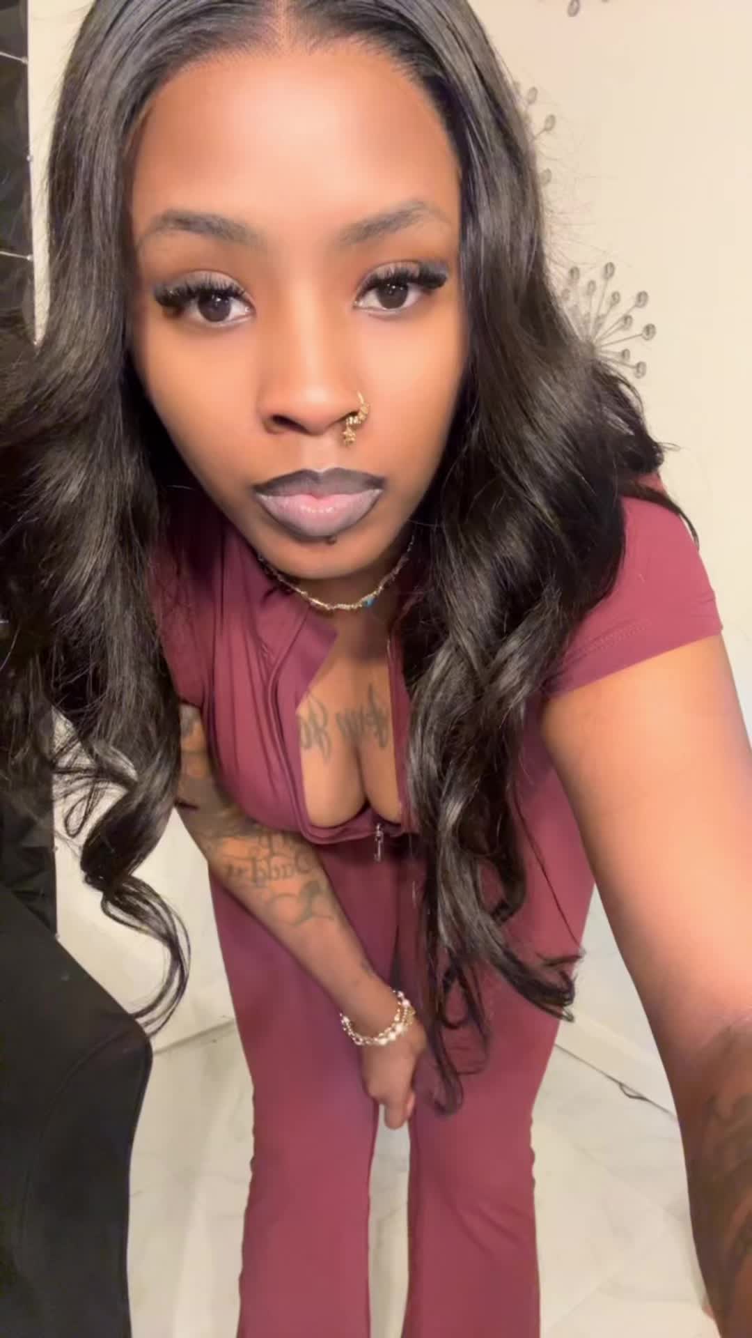 @OliviaOslay