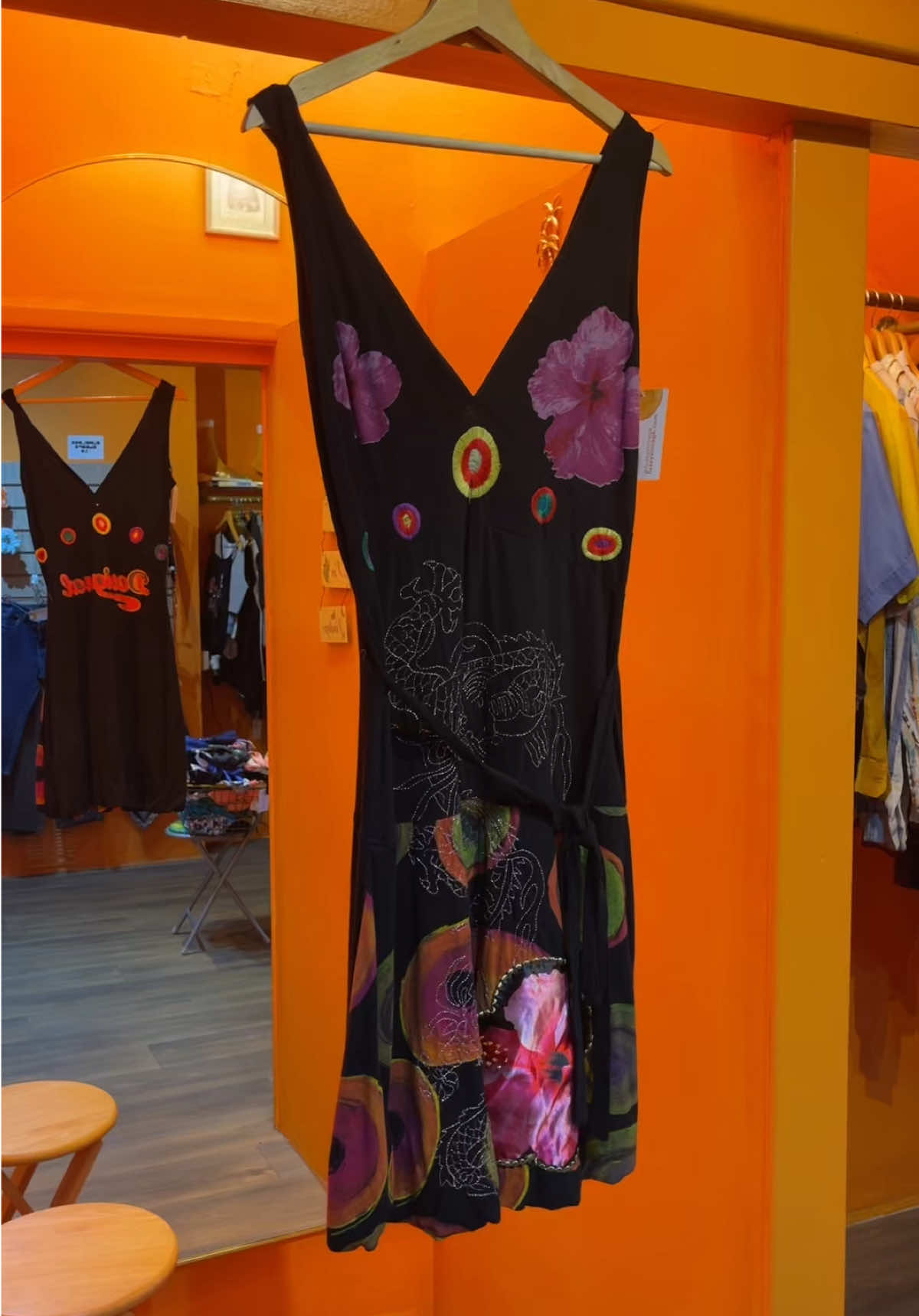 @FUSSY VINTAGE | Cardiff ๐