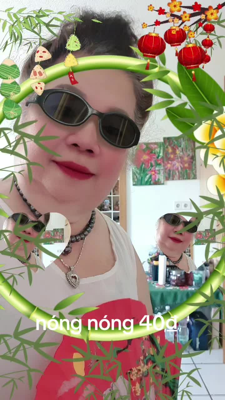 @Bạch yến ho&agrave;ng