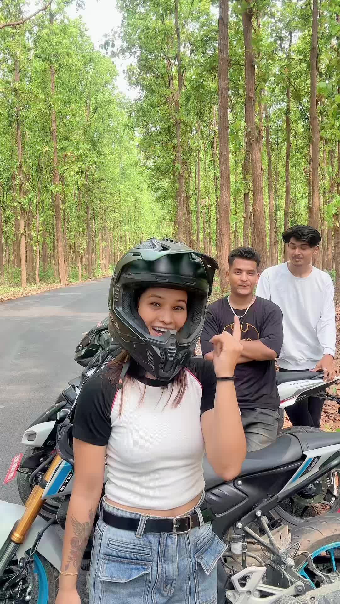 @Rc.rijal🌼🖤❤️