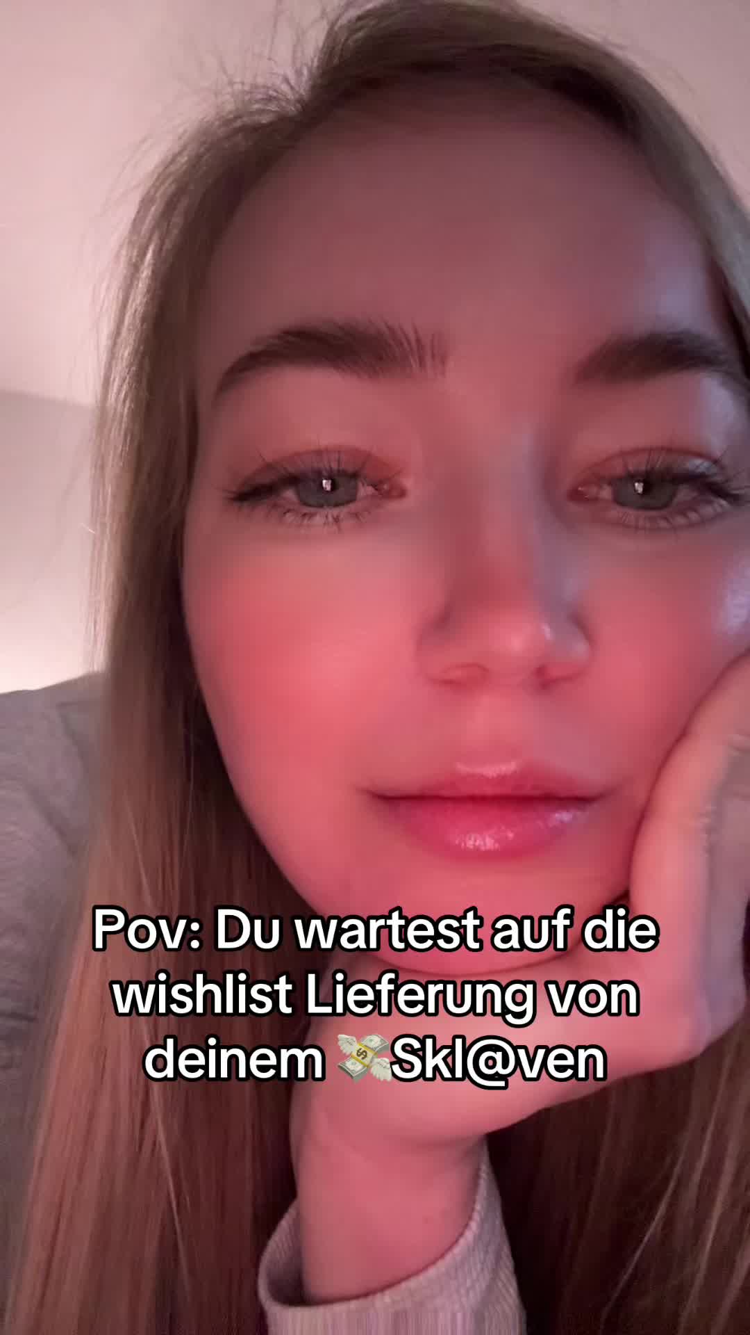 @AnnaMia