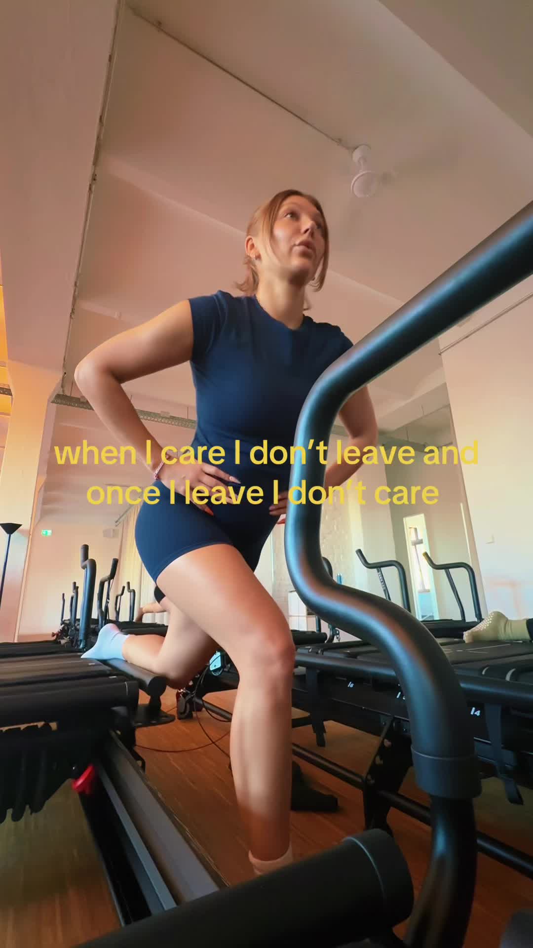 @VIVIANN