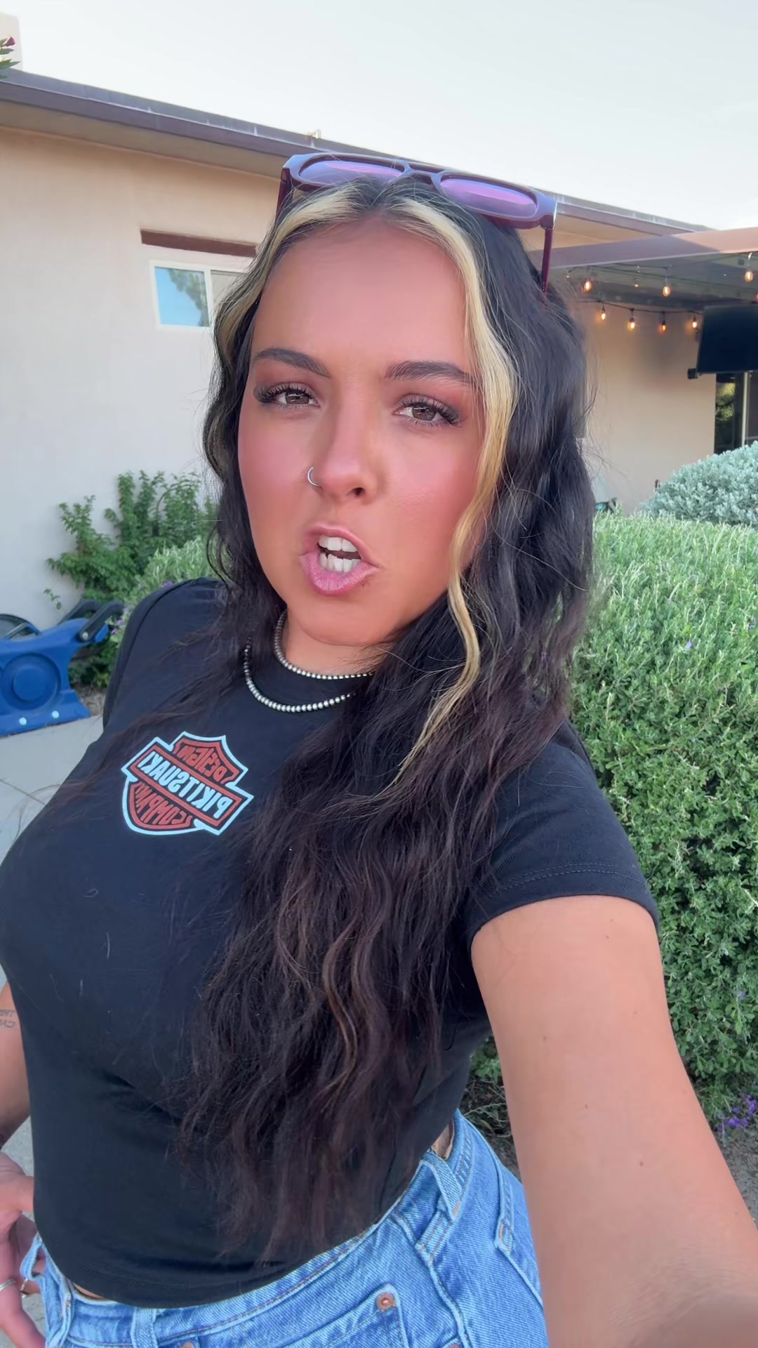 @pikivids_