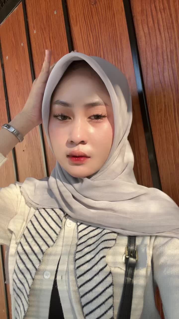 @عالية
