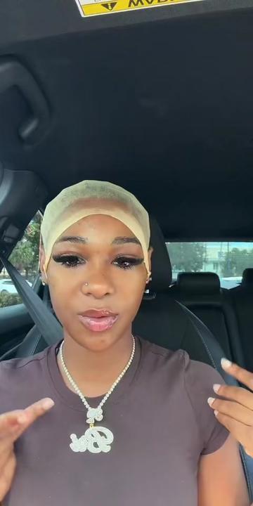 @Monae