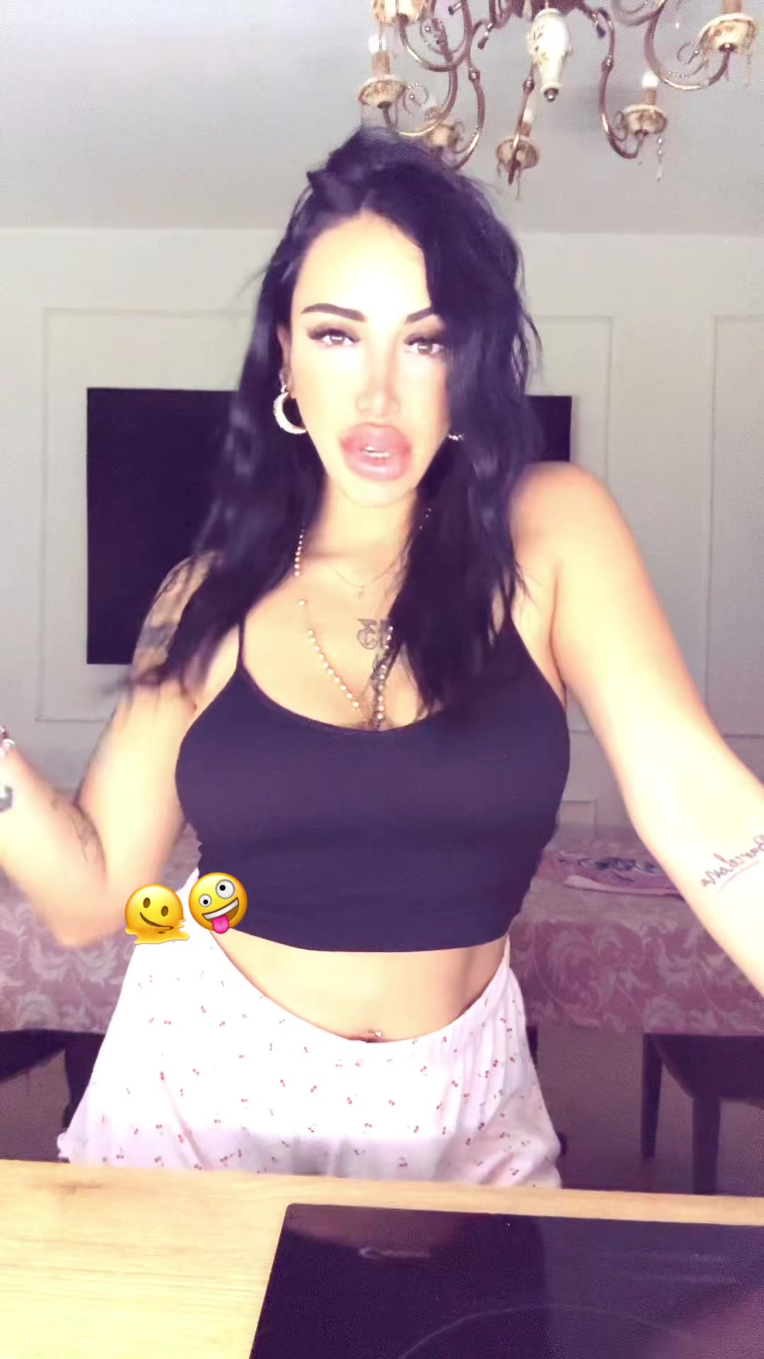 @Sara_131313
