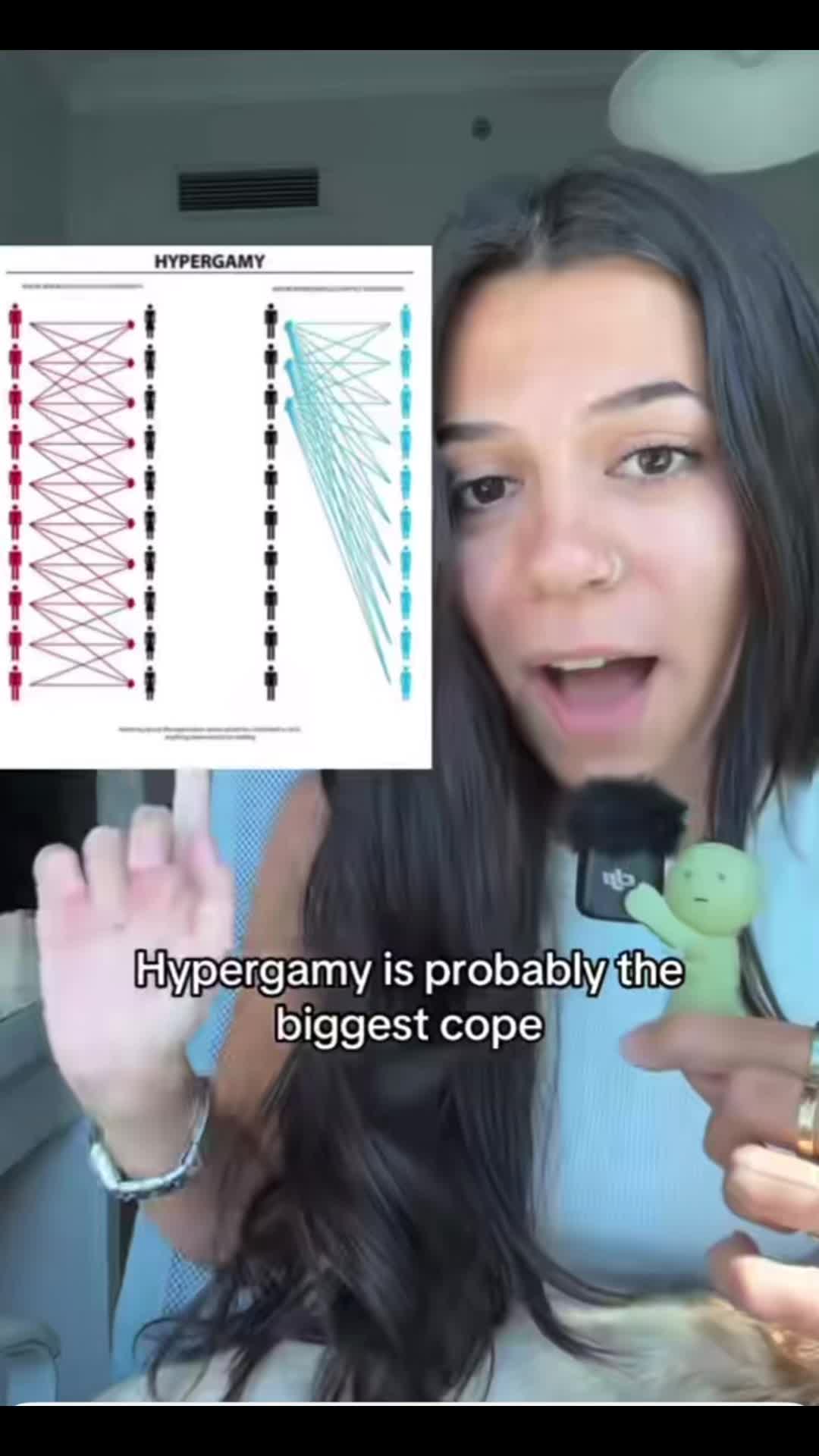 @𖣂