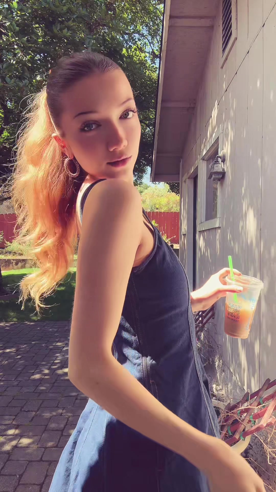 @saddestgirlinnewyork