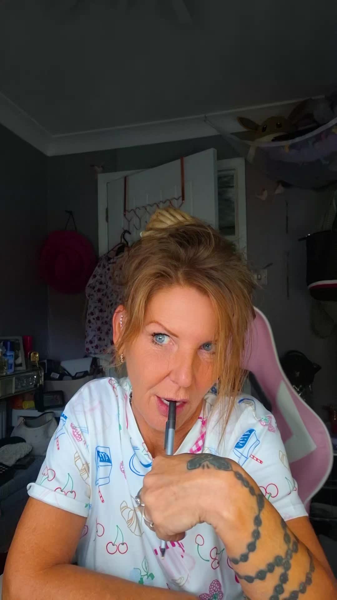 @Queen_dreams