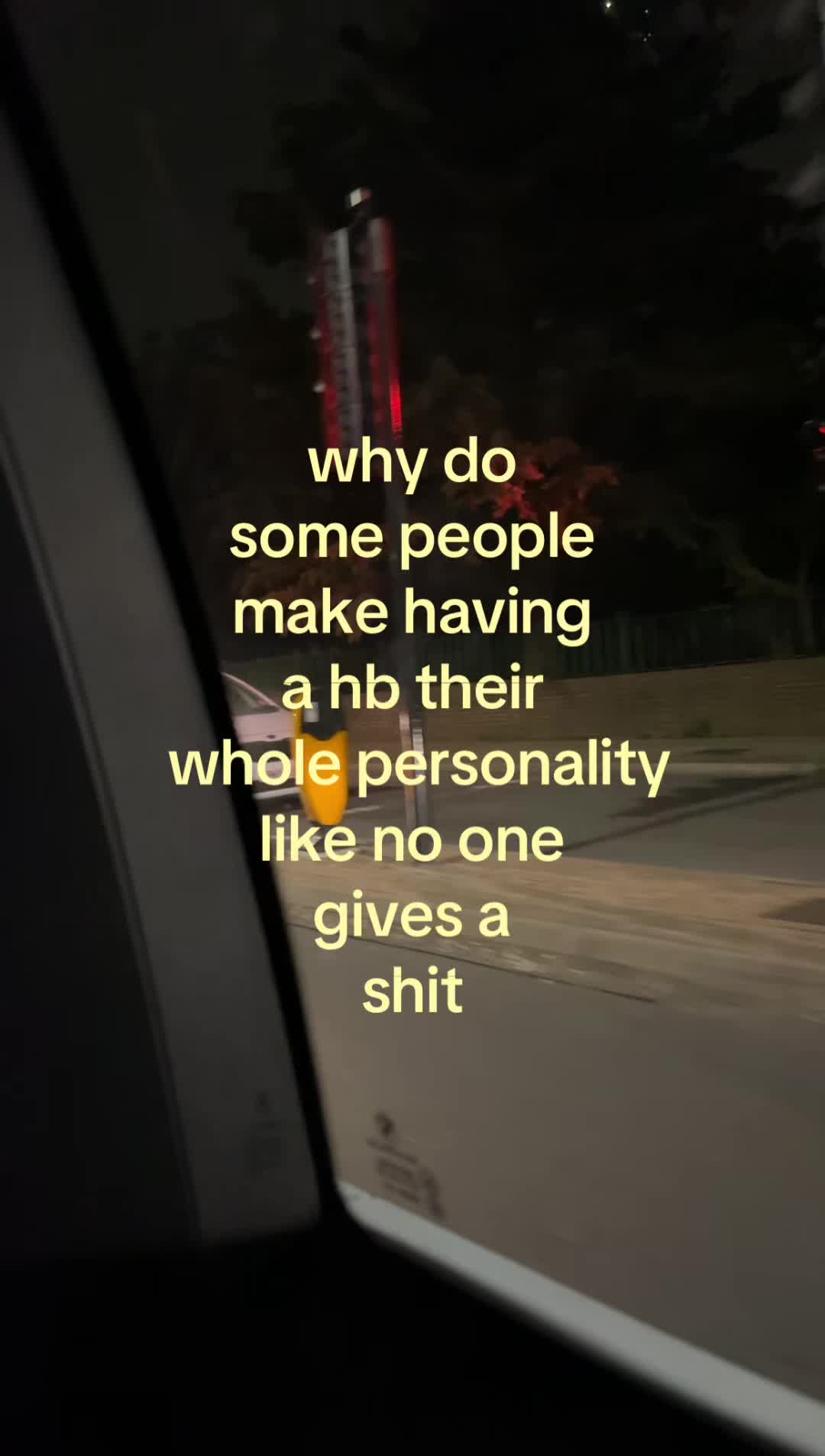 @⃟