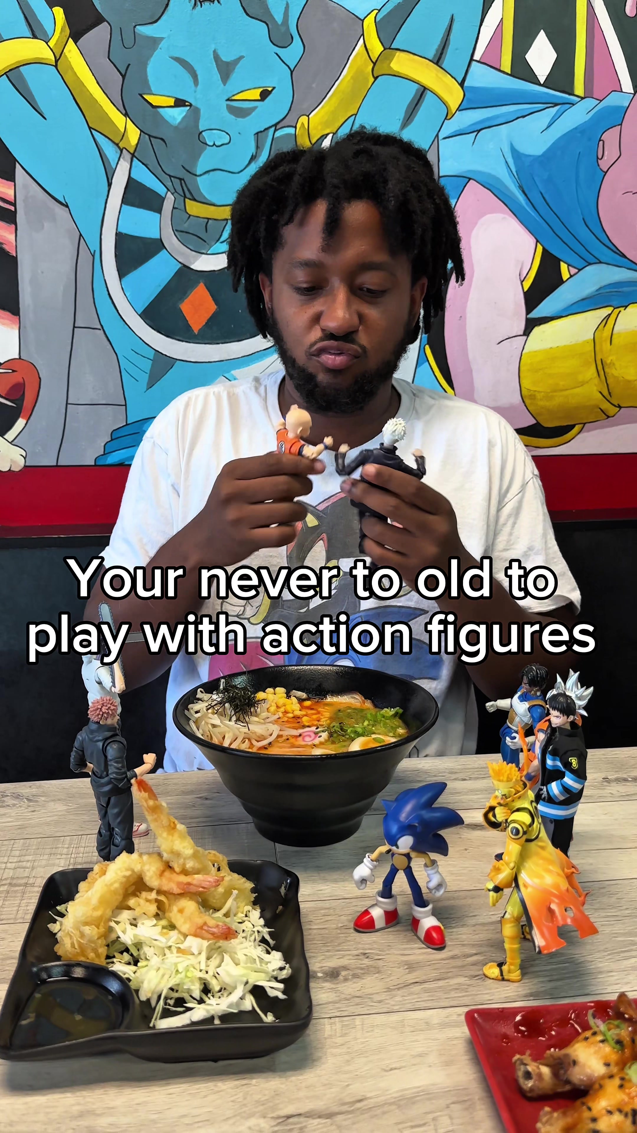 @Figures Everywhere