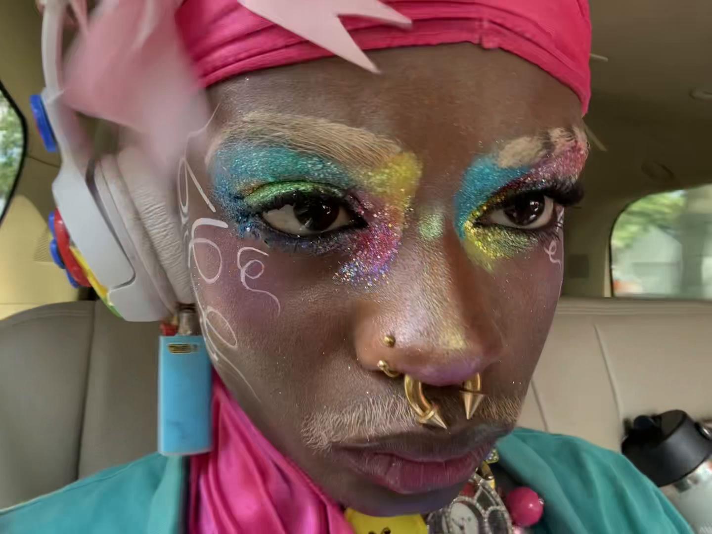 @⋆.˚𖦹Blindedstar⋆✮⋆.˚