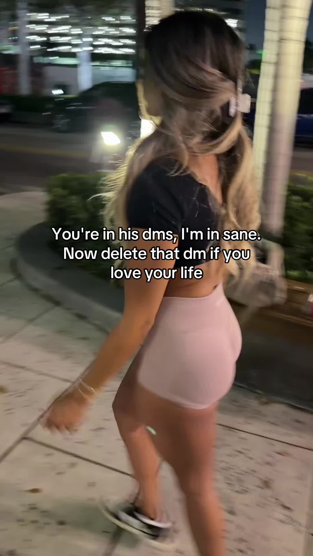 @Ella