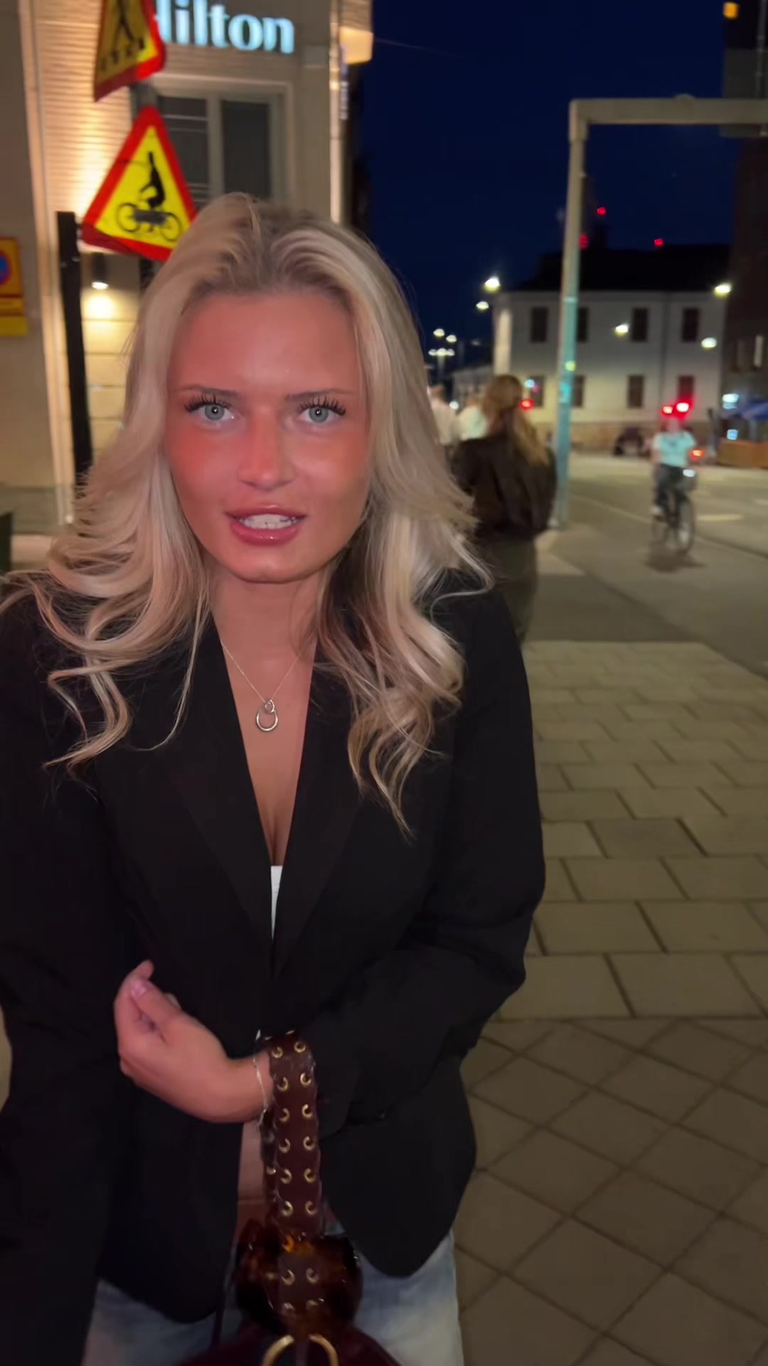 @Ella Törnblom