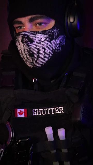 @Lt. Shutter