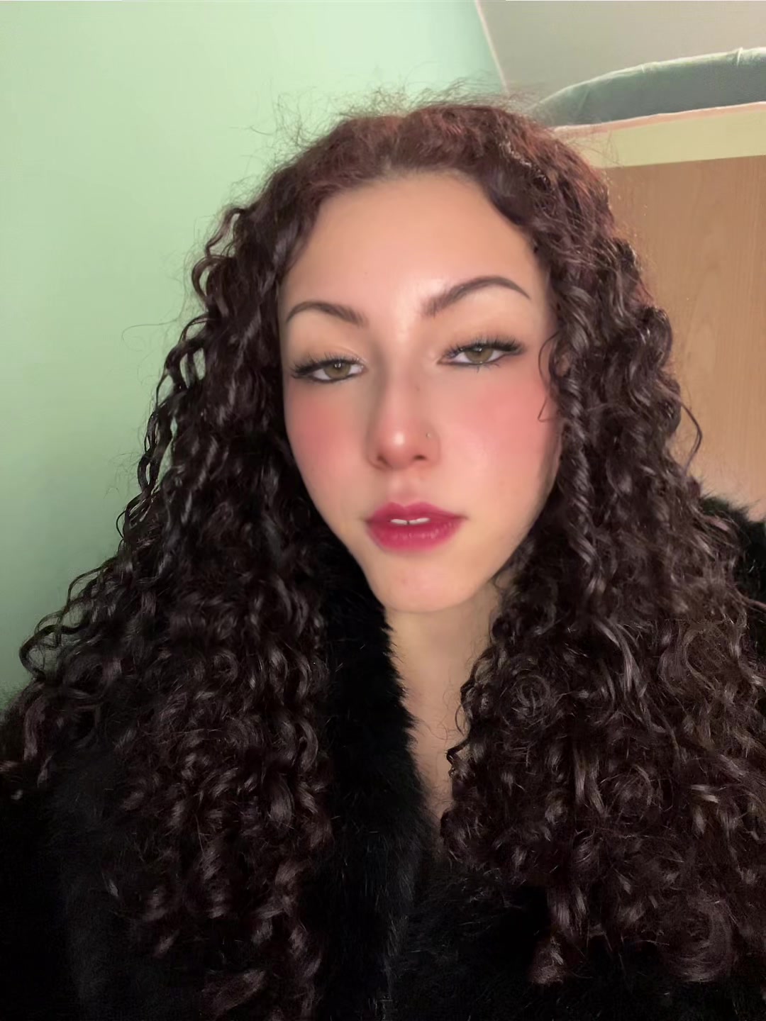 @𝑬𝒎𝒊𝒍𝒚