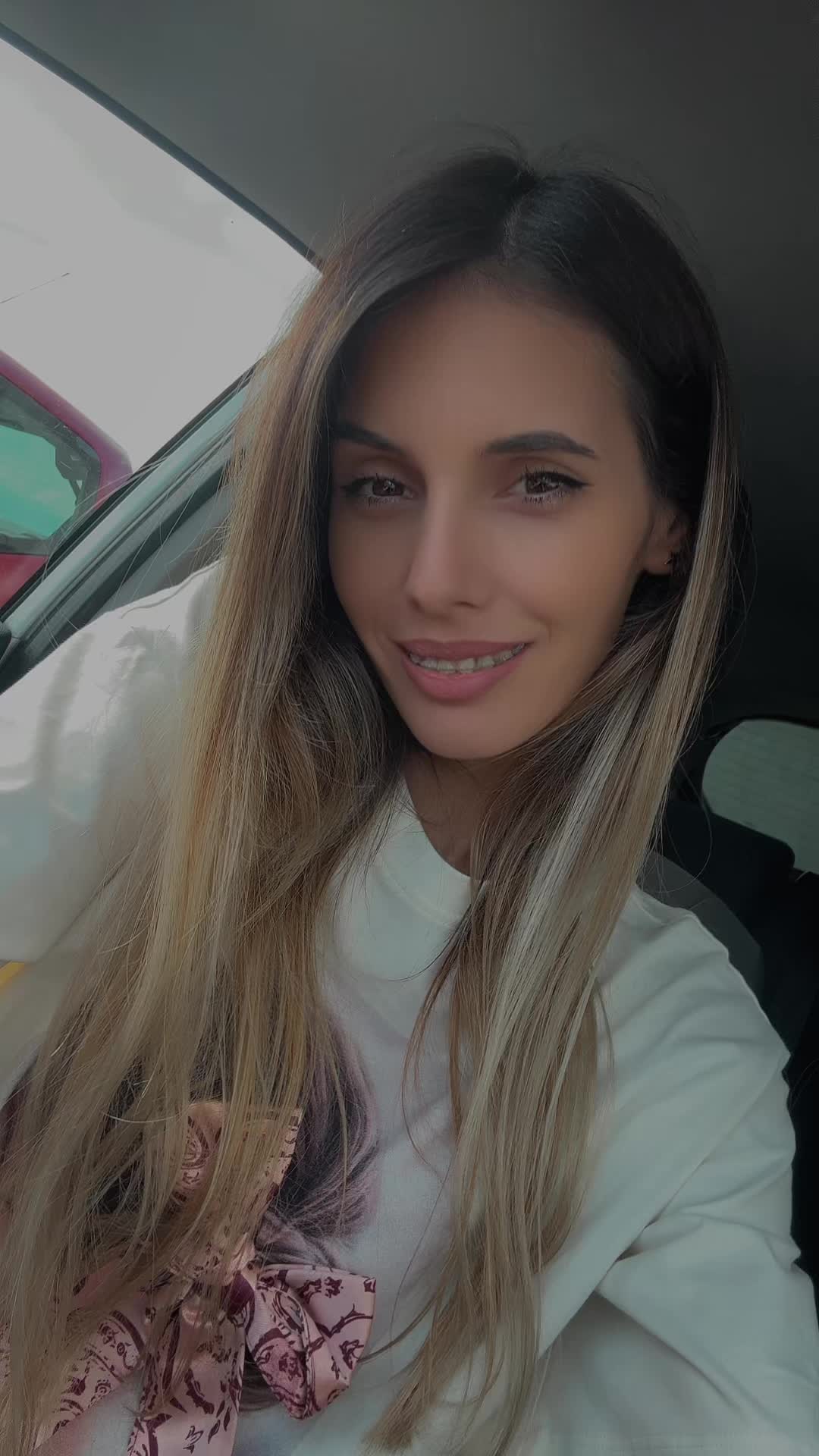 @Laura 🦔