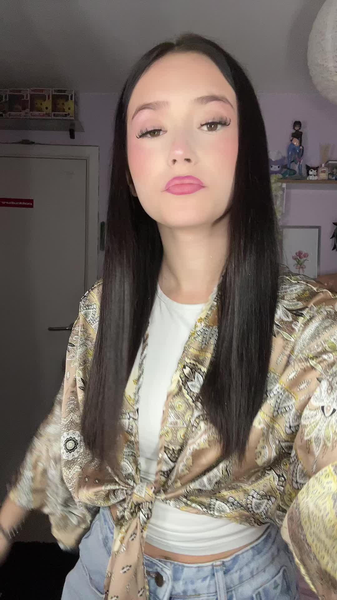@🎀𝑲𝐢𝐭𝐭𝐲𝑲𝒂́𝒕🎀