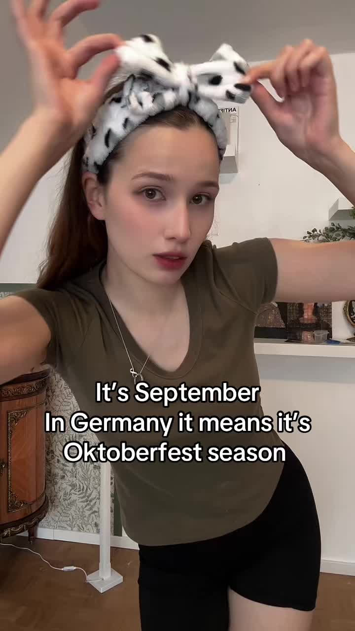 @RosaCosMultiverse