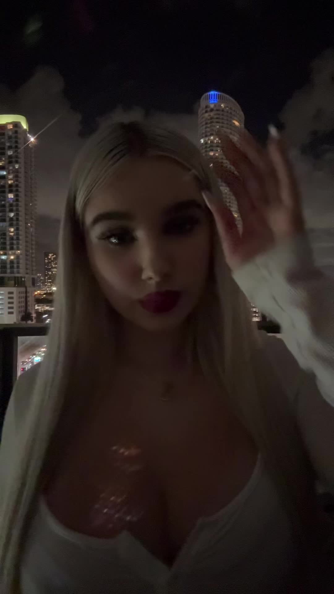 @gabriela