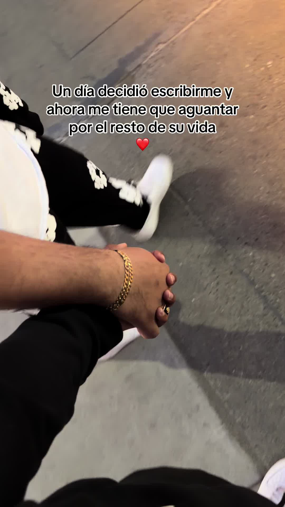@Indra Navas🐝👀