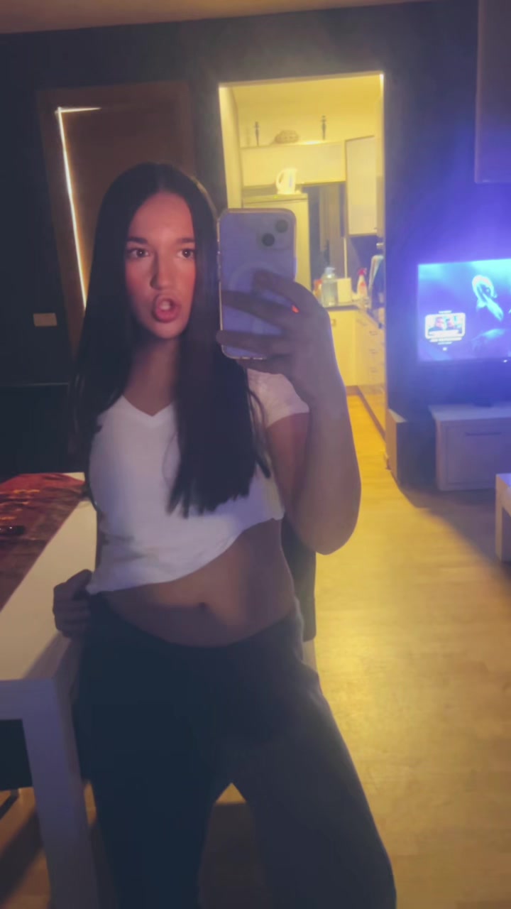 @𝓝𝓲𝔁𝓼𝔂𝔂