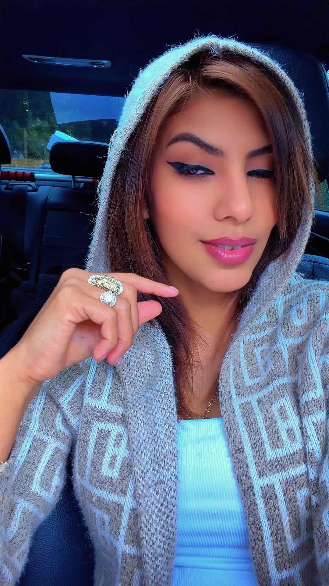 @𝓑𝓻𝓮𝓷𝓭𝓪 ❤️👑
