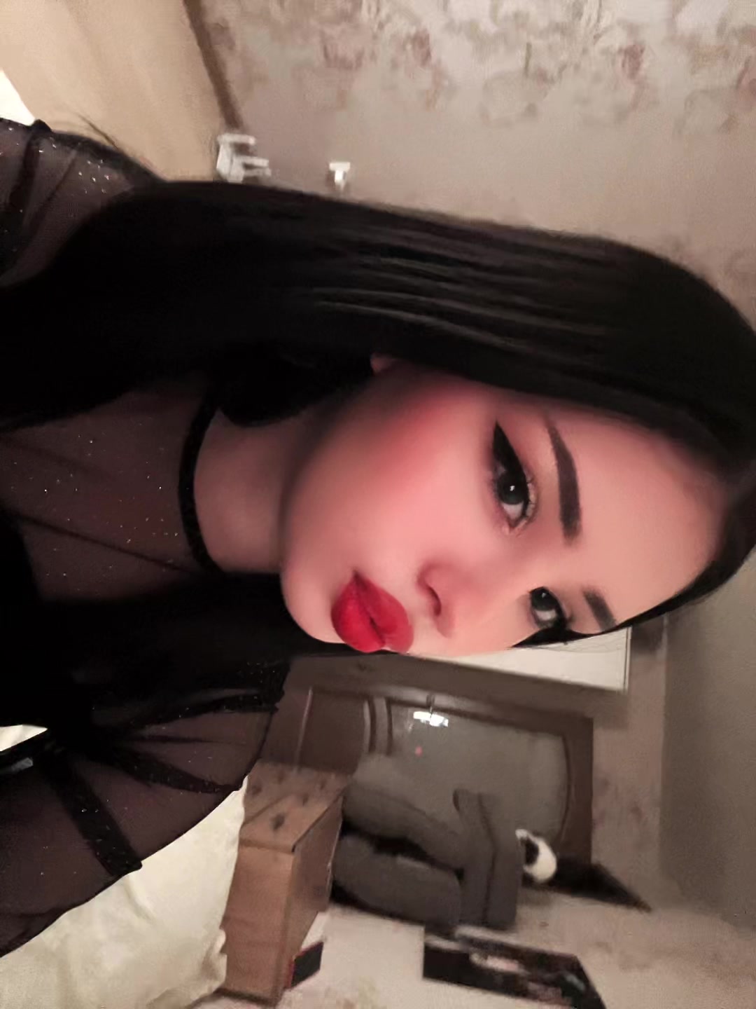 @ReikaUWU