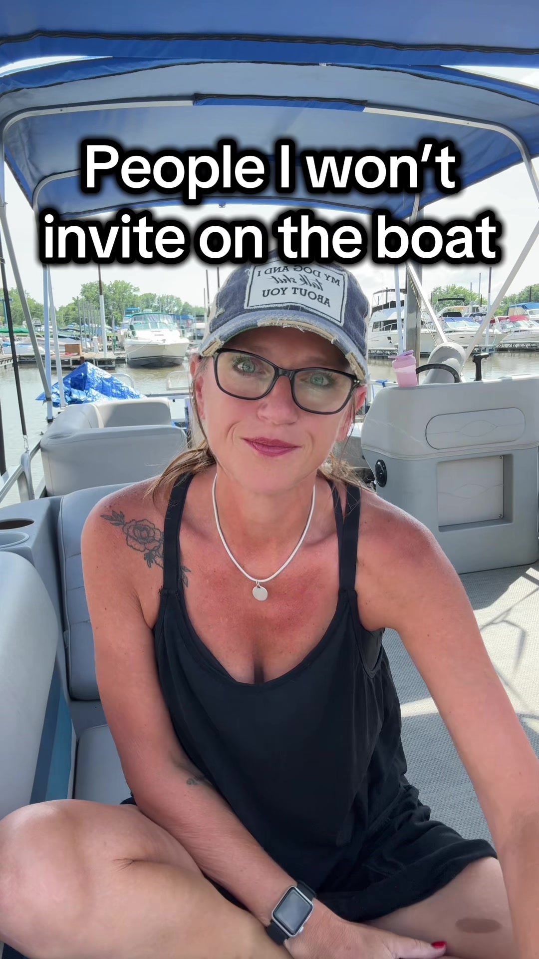 @⚓️💕HotMessOnABoat💕⚓️