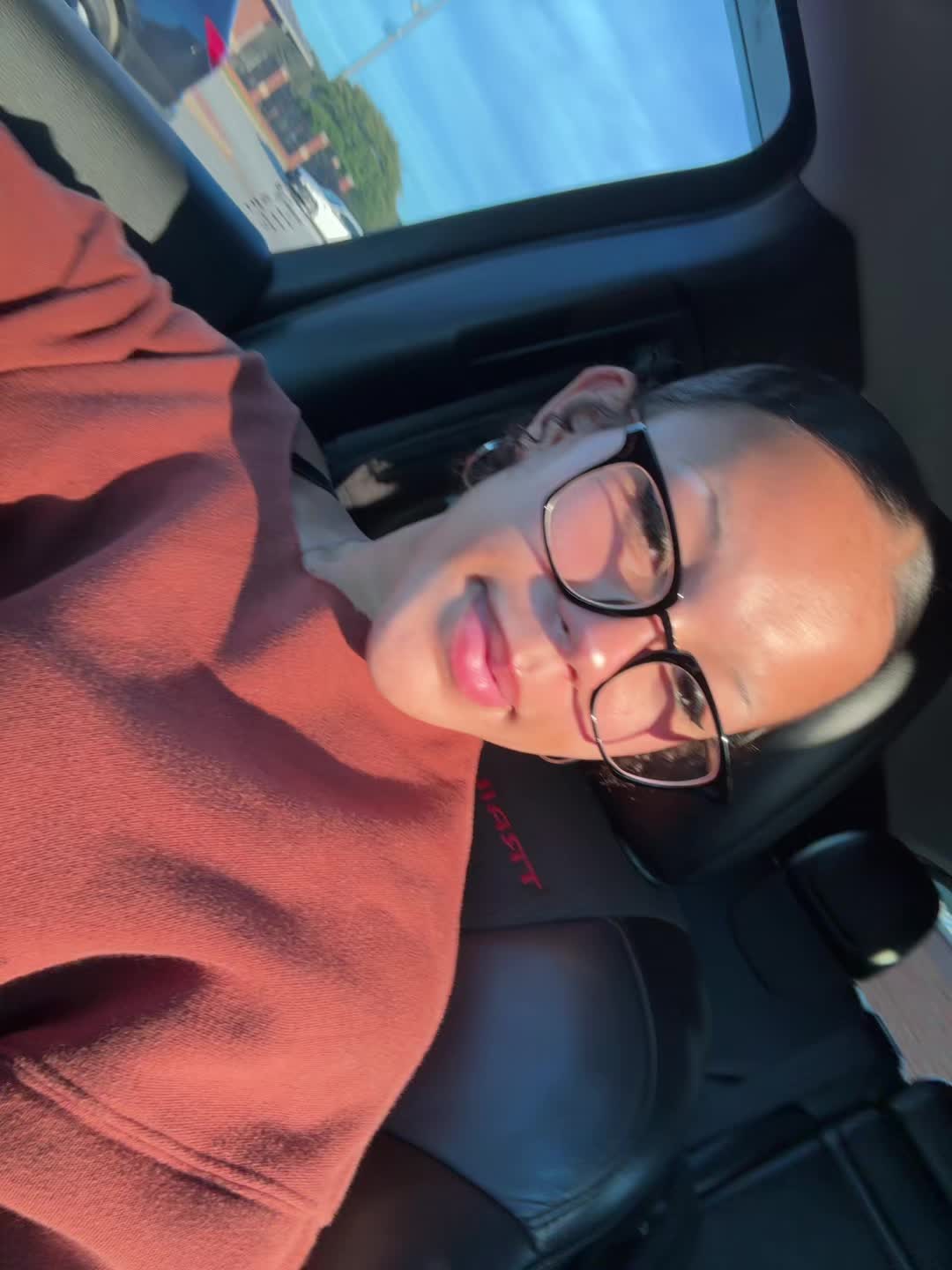 @Katie⁷