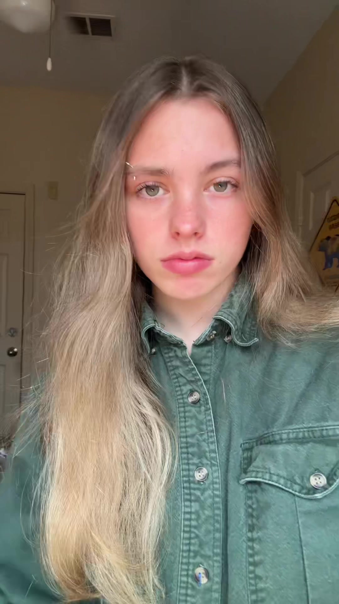 @chloe