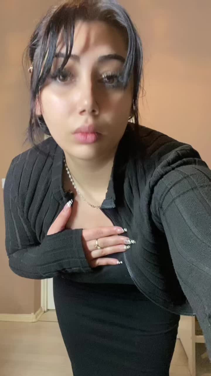 @Angela
